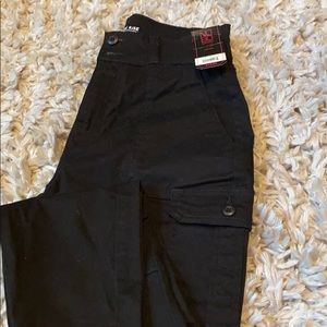No Boundaries Black High Rise Cargo Pants Size 5